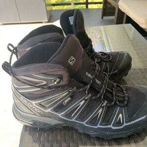 Salomon GTX winter boots with spikes
